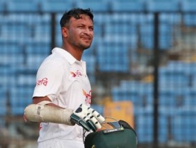 孟加拉国板球运动员Shakib Al Hasan宣布T20I退役，将于10月进行最后一次测试